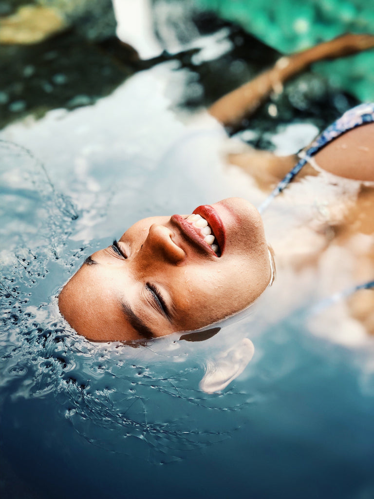 4 Healthy Ways to Protect Your Skin During Summer